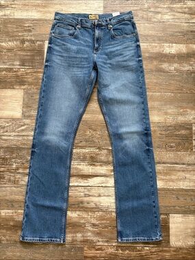 Wrangler 20x Men’s Vintage straight leg Jeans - Medium Blue Wash